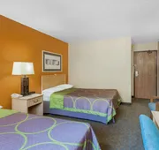 Super 8 by Wyndham Charlotte/Amusement Park Area hotel detail image 5
