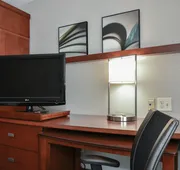 Courtyard Marriott Concord hotel detail image 4