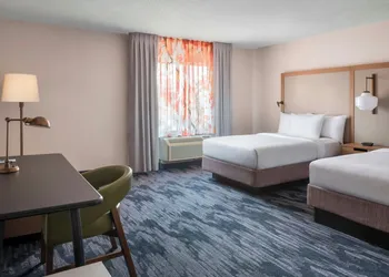 Fairfield Inn & Suites by Marriott Woodbridge hotel thumbnail 8
