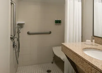 Fairfield Inn & Suites Fort Walton Beach-Eglin AFB hotel thumbnail 8