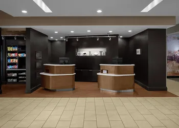 Courtyard by Marriott Charlotte Airport North hotel thumbnail 3