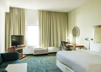 The Beacon Charlotte Airport hotel thumbnail 3