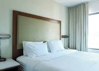 The Beacon Charlotte Airport hotel thumbnail 5