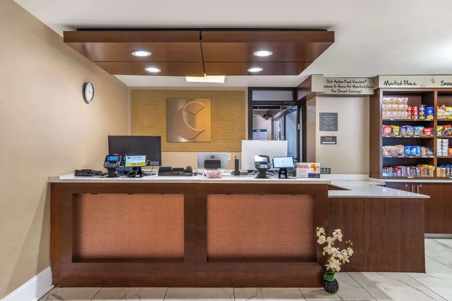 Comfort Inn Charlotte Airport Uptown hotel detail image 2