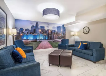 Comfort Inn Charlotte Airport Uptown hotel thumbnail 3