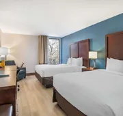 Comfort Inn Charlotte Airport Uptown hotel detail image 4
