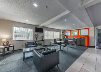 Motel 6 Charlotte, NC - University hotel thumbnail 7