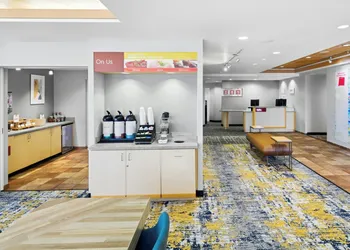 TownePlace Suites by Marriott Farmington hotel thumbnail 3
