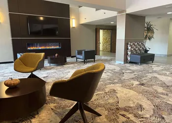 Wyndham Indianapolis Airport hotel thumbnail 2