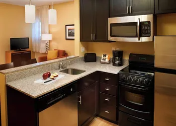 Towneplace Suites by Marriott Saginaw hotel thumbnail 5