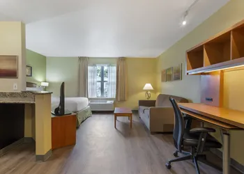 Extended Stay America Suites Atlanta Norcross Peachtree Corn hotel thumbnail 6