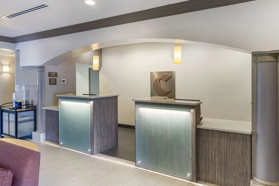 Comfort Inn & Suites hotel detail image 2