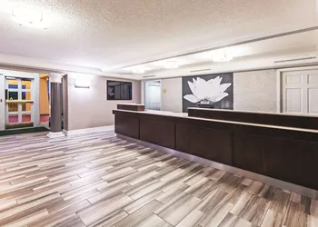 La Quinta Inn by Wyndham Odessa hotel thumbnail 5