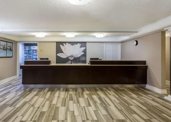 La Quinta Inn by Wyndham Odessa hotel thumbnail 6