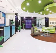 La Quinta Inn & Suites by Wyndham Marshall hotel detail image 3