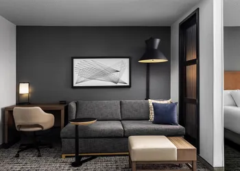 Hyatt Place Indianapolis Airport hotel thumbnail 7