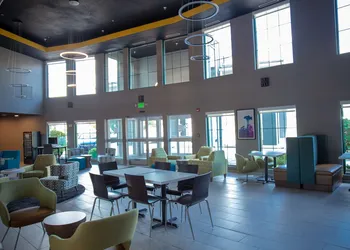 Clarion Pointe Indianapolis Airport hotel thumbnail 7