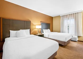 La Quinta Inn & Suites by Wyndham Boone University hotel thumbnail 5