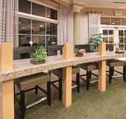 La Quinta Inn & Suites by Wyndham Colorado Springs South AP hotel detail image 3