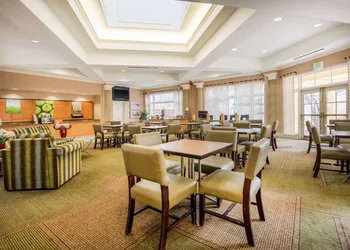 La Quinta Inn & Suites by Wyndham Colorado Springs South AP hotel thumbnail 5