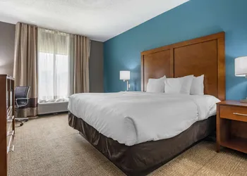 Comfort Inn Plainfield - Indianapolis Airport hotel thumbnail 6