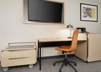Courtyard by Marriott Indianapolis South hotel thumbnail 6