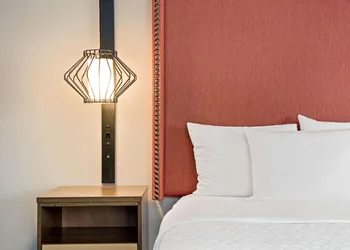 La Quinta Inn & Suites by Wyndham San Francisco Airport N hotel thumbnail 5