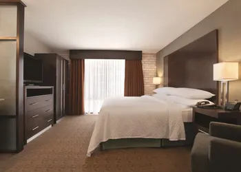 Embassy Suites Corpus Christi hotel thumbnail 3