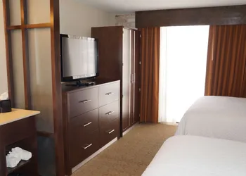 Embassy Suites Corpus Christi hotel thumbnail 6