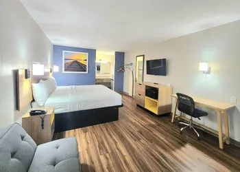 Days Inn by Wyndham Portland/Corpus Christi hotel thumbnail 6