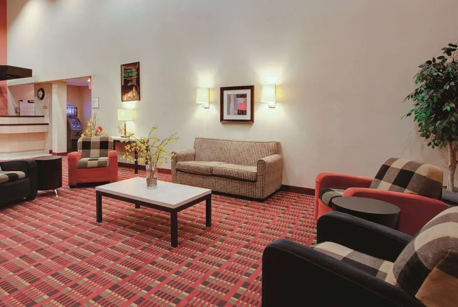 Ramada by Wyndham Fairfield NJ hotel detail image 2