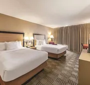 Ramada by Wyndham Fairfield NJ hotel detail image 7