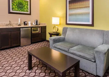 Holiday Inn Express & Suites Rockport - Bay View by IHG hotel thumbnail 2