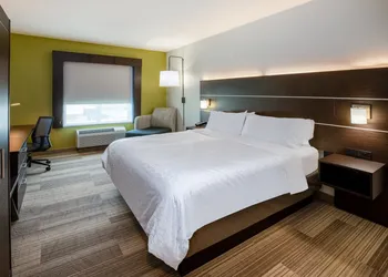 Holiday Inn Express & Suites Rockport - Bay View by IHG hotel thumbnail 8