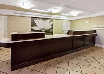 La Quinta Inn by Wyndham Santa Fe hotel thumbnail 3