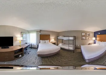 Comfort Inn & Suites Tipp City Dayton North I-75 hotel thumbnail 7