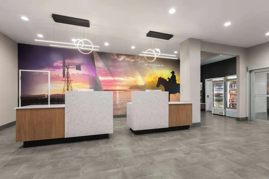 La Quinta Inn & Suites by Wyndham Belton - Temple South hotel detail image 2
