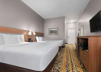 La Quinta Inn & Suites by Wyndham Belton - Temple South hotel thumbnail 6