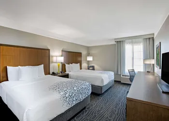 La Quinta Inn & Suites by Wyndham Manteca - Ripon hotel thumbnail 4