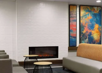 La Quinta Inn & Suites by Wyndham Kennewick hotel thumbnail 3