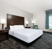 La Quinta Inn & Suites by Wyndham Columbus - Edinburgh hotel detail image 5