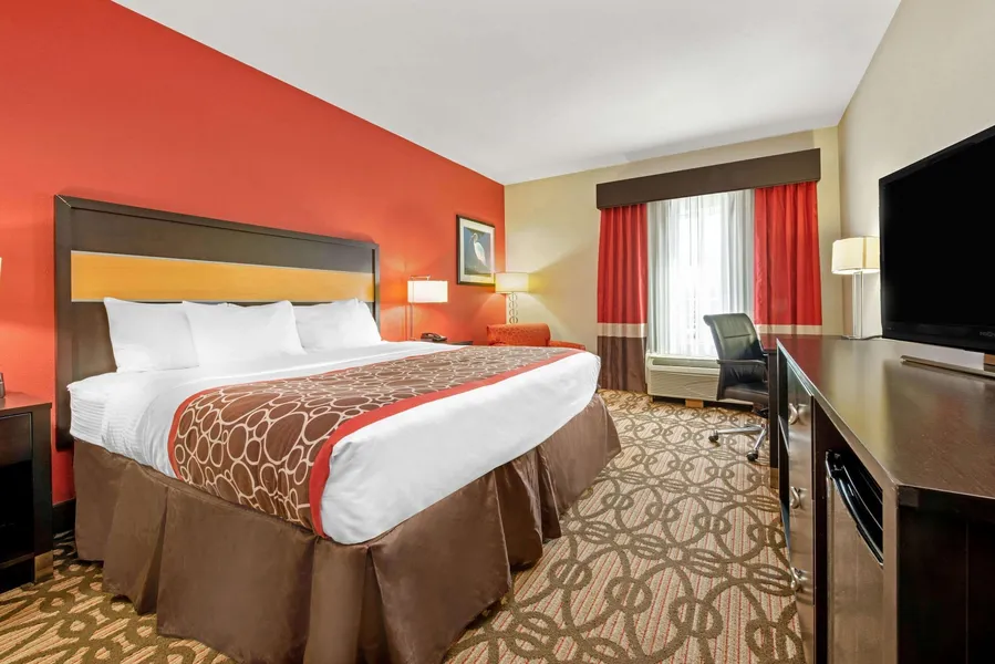 La Quinta Inn & Suites by Wyndham Leesville Ft. Polk hotel detail image 6
