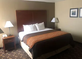 AmericInn by Wyndham Memphis East hotel thumbnail 6