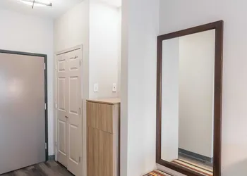 Townhome Inn And Suites hotel thumbnail 7