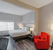 Townhome Inn And Suites hotel detail image 4