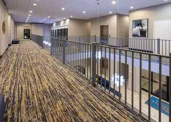 Baymont by Wyndham White Plains - Elmsford hotel thumbnail 5