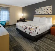 Baymont by Wyndham White Plains - Elmsford hotel detail image 7