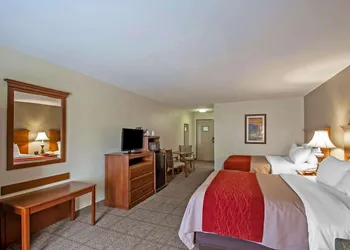 Quality Inn & Suites Germantown North hotel thumbnail 5