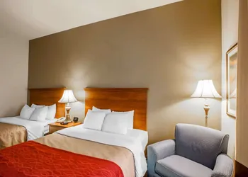Quality Inn & Suites Germantown North hotel thumbnail 8