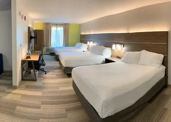 Holiday Inn Express Hotel & Suites Memphis/Germantown by IHG hotel thumbnail 3